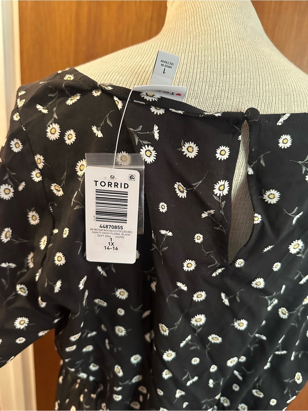 NWT Torrid Sweetheart Flutter Sleeve Mini Dress Dainty Daisy Floral Black 1X 16 - Picture 8 of 14